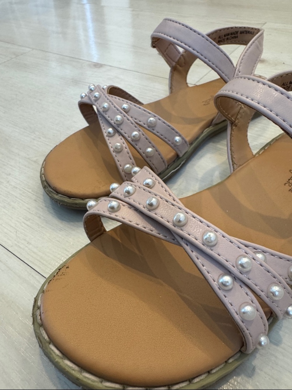 Cat & Jack Pink Pearl-Accent Girls' Strappy Sandals size 11